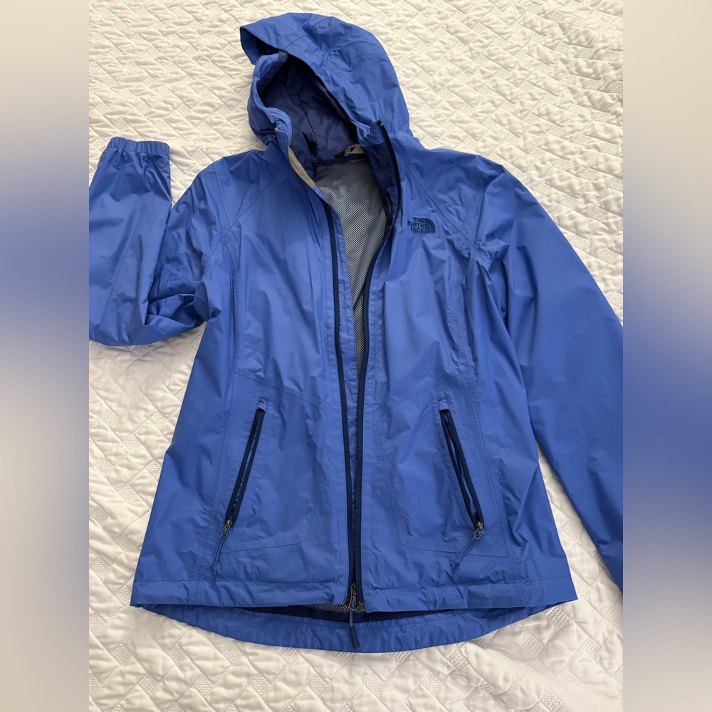 Blue North Face Raincoat Women’s Small